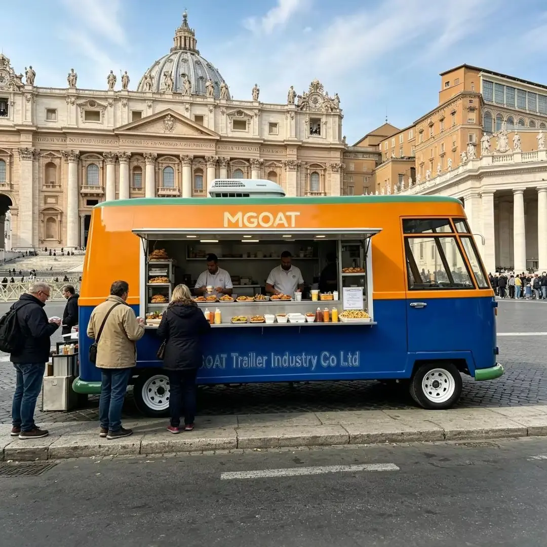 Food Truck With Snacks - شاحنة طعام متنقلة تجارية مزودة بمعدات