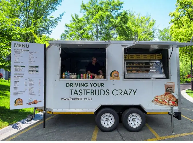 Food Truck With Snacks - آلات الوجبات الخفيفة الكهربائية المتنقلة الصغيرة،