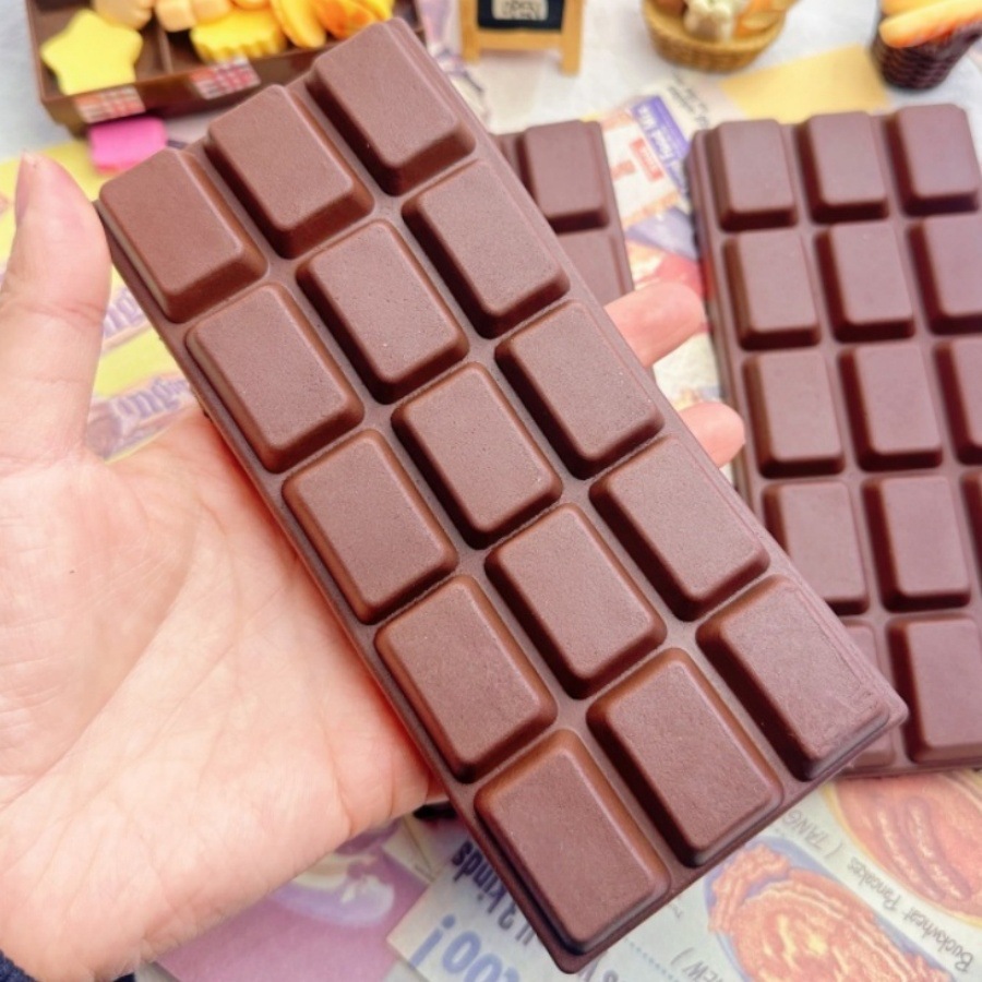 لعبة ضغط على شكل شوكولاتة ناعم - مراجعة Junk Food Snacks وسعره