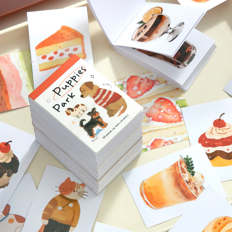 كتاب ملصقات بحجم الجيب بتصميم  - مراجعة Junk Food Snacks وسعره